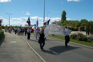 LA MARCHE DES HARKIS AOUT 2011 PIERRELATTE DE HERVE CUESTA  (13)